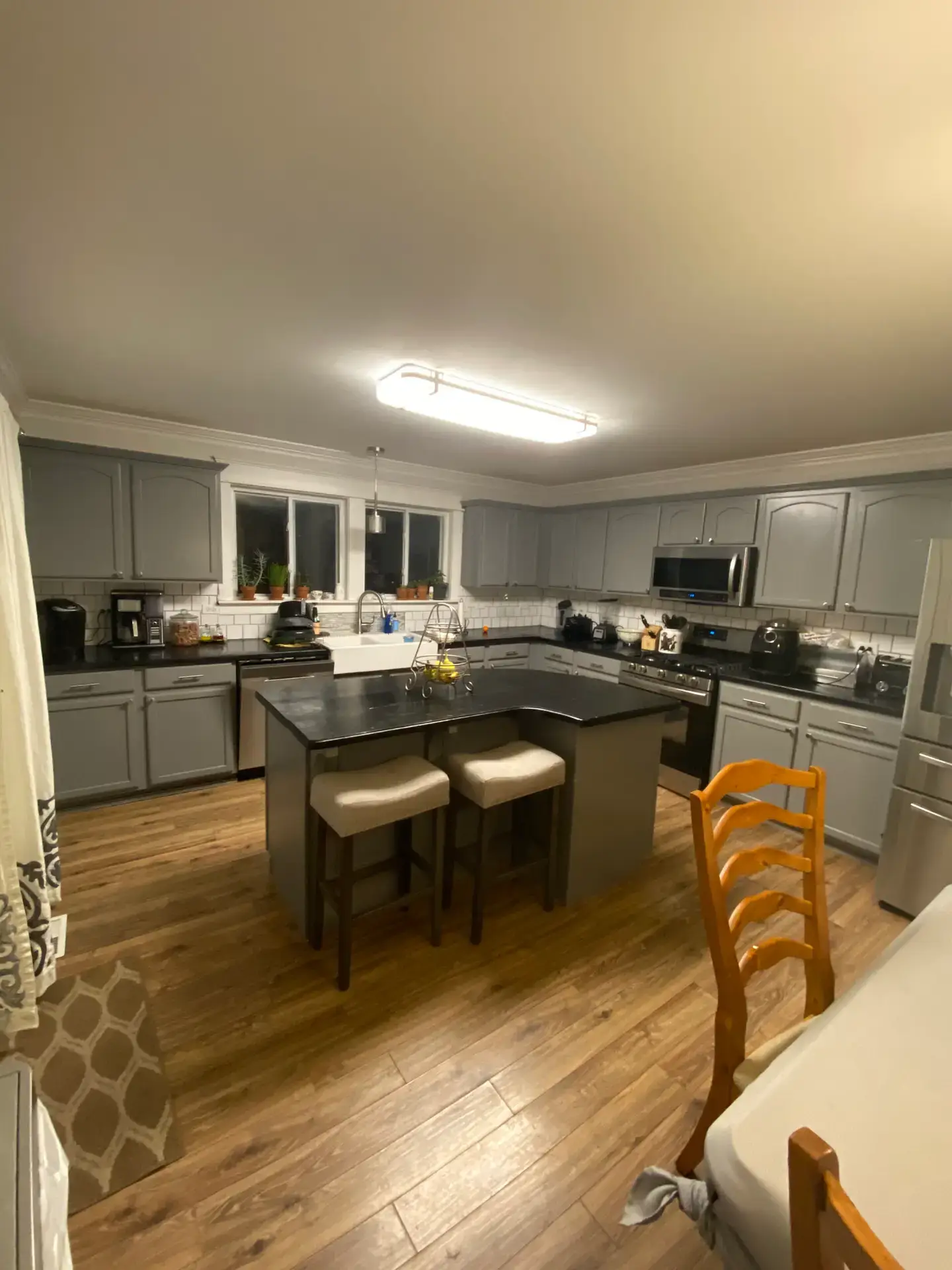best kitchen cabinet paint colors